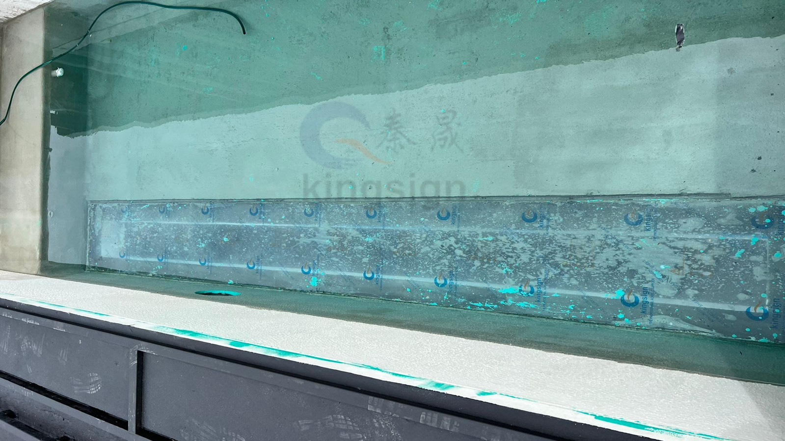 Panel akrilik untuk tingkap kolam renang langit
